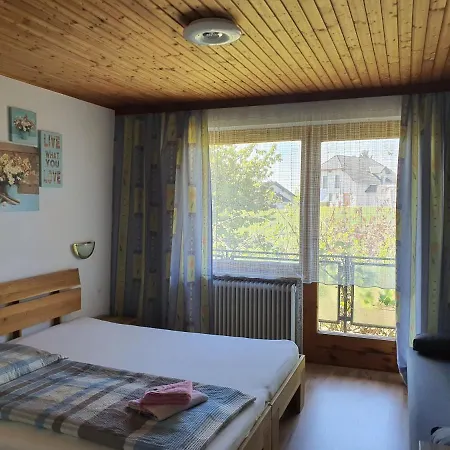 게스트하우스 Landgasthof Waldesruh
